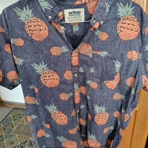 Mens XXL hawaian button down shirt